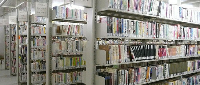 書庫の写真